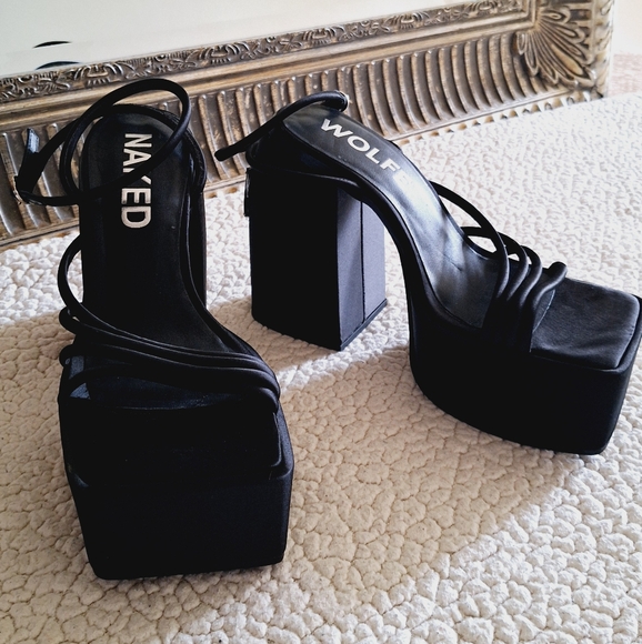 NWOB NAKED WOLFE Jenny Strappy Satin Platform Sandals Black Sz 10 Org $300 - Picture 7 of 14